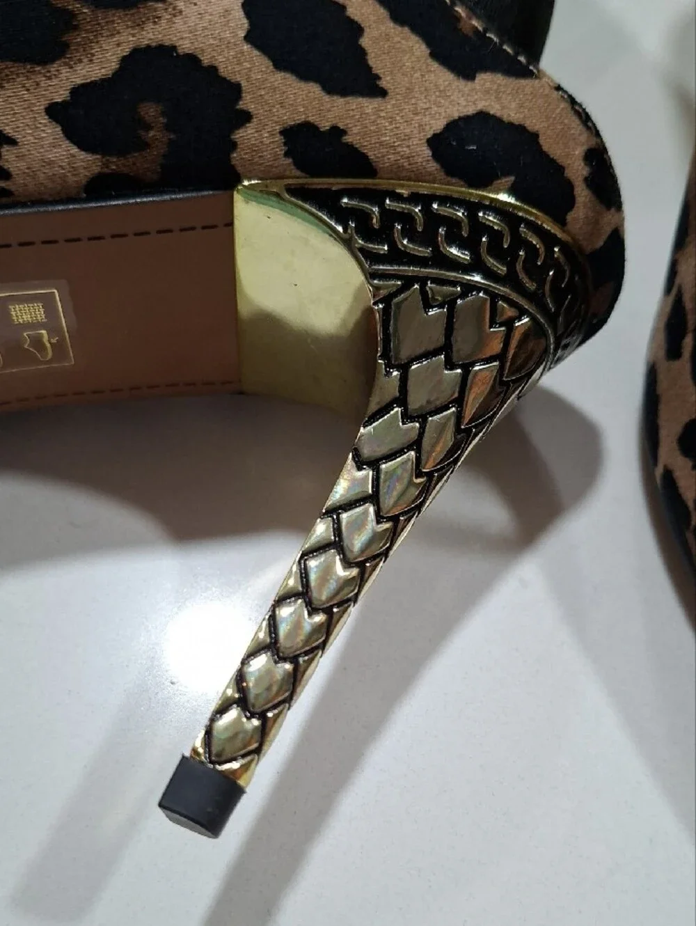 J.Renee Leopard Print Pointed Slingback Heels with Black Cross Straps